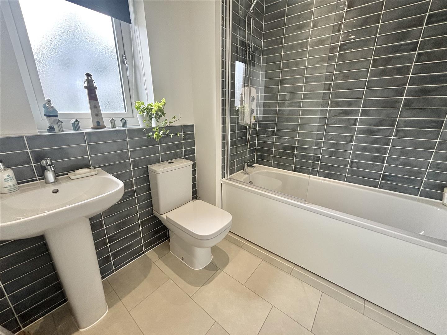 Ffordd Picton Tuberville, Sketty, Swansea, SA2 7RG